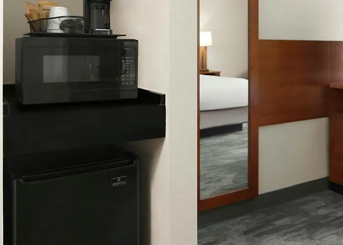 Hotel Fairfield & Osu