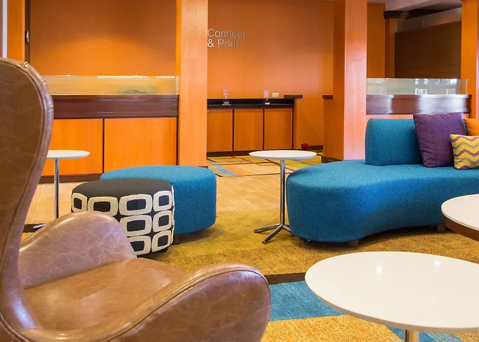 Hotel Fairfield & Osu