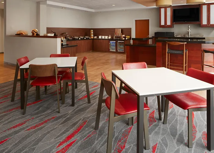 Hotel Fairfield & Osu 3*