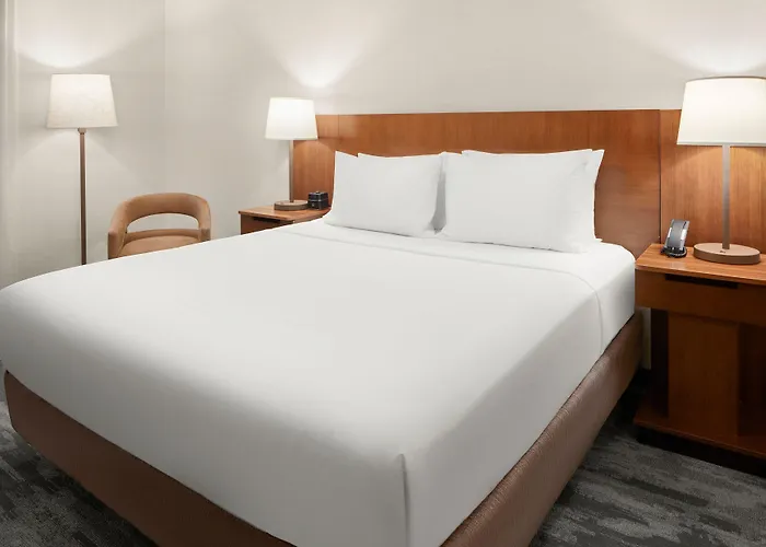 Hotel Fairfield & Osu Columbus